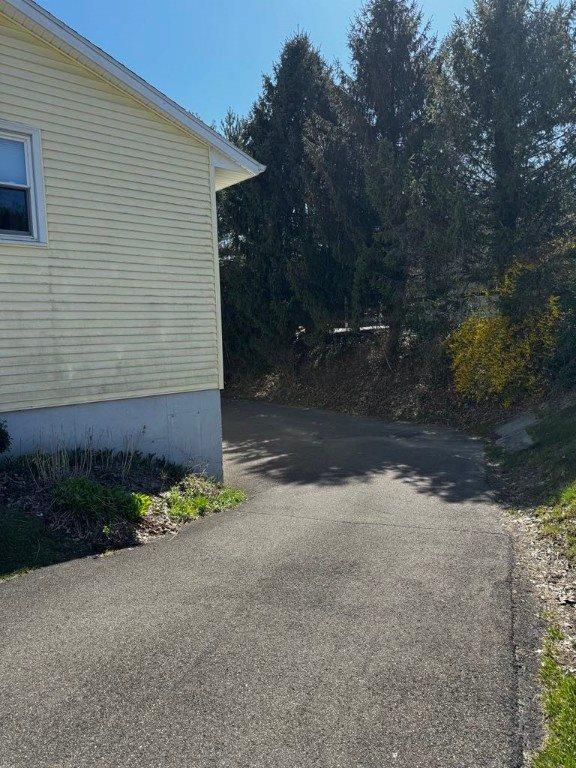 949 North Rogers Avenue, Endicott, NY 13760