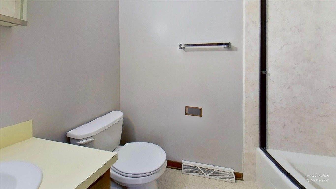 949 North Rogers Avenue, Endicott, NY 13760