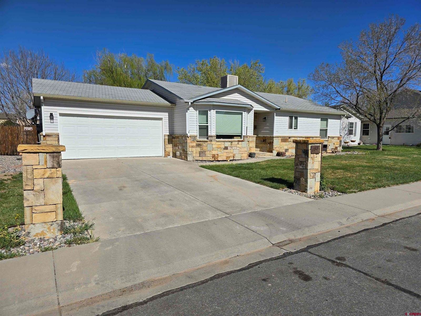 1957 Sara E Lane, Montrose, CO 81401