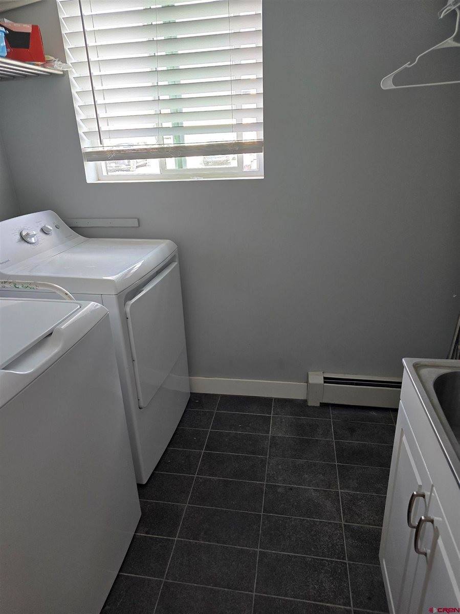 1957 Sara E Lane, Montrose, CO 81401