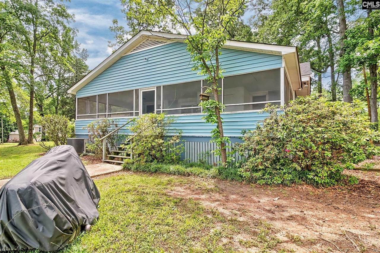 222 Watkins Point, Batesburg, SC 29006