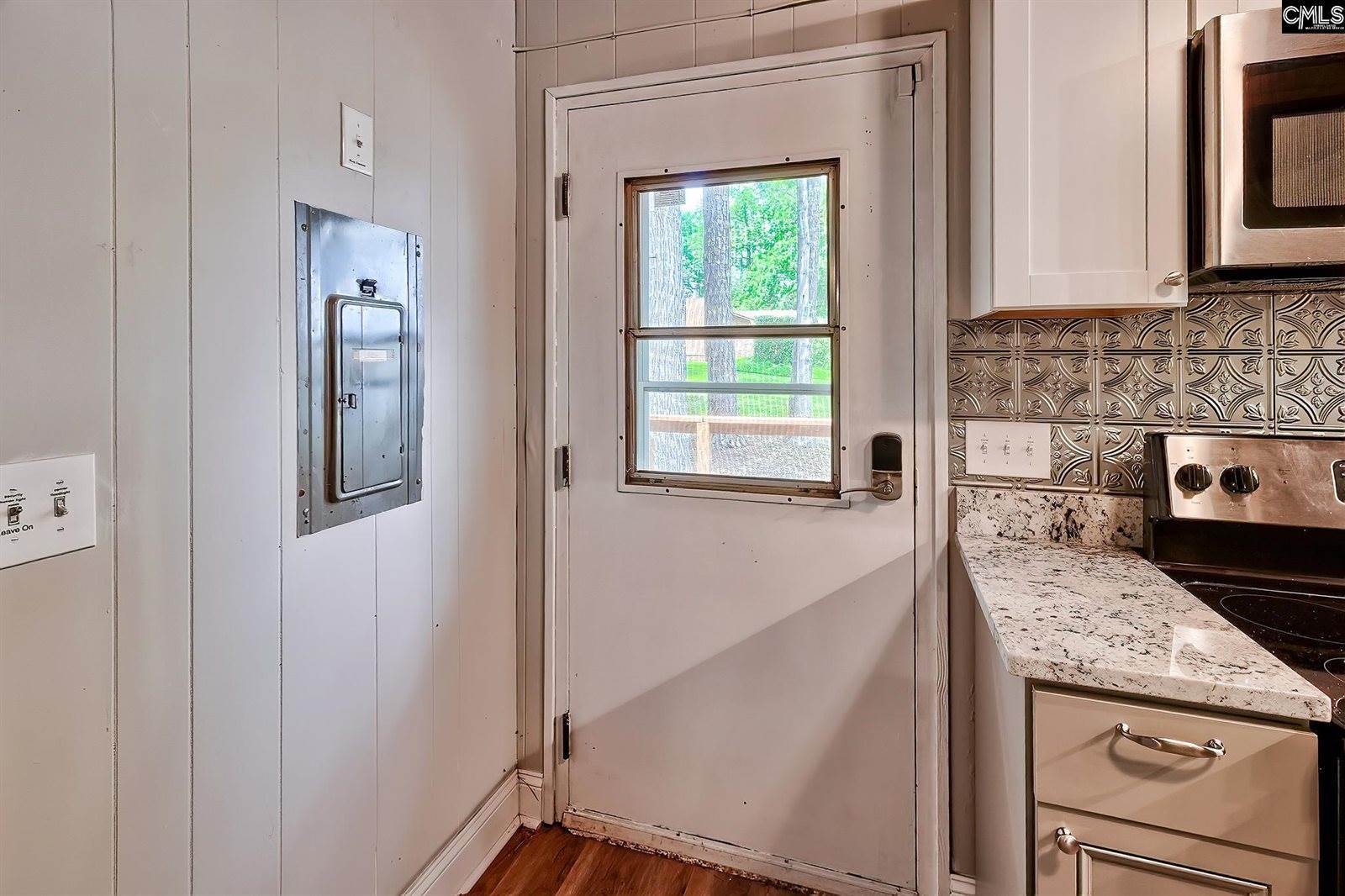 222 Watkins Point, Batesburg, SC 29006