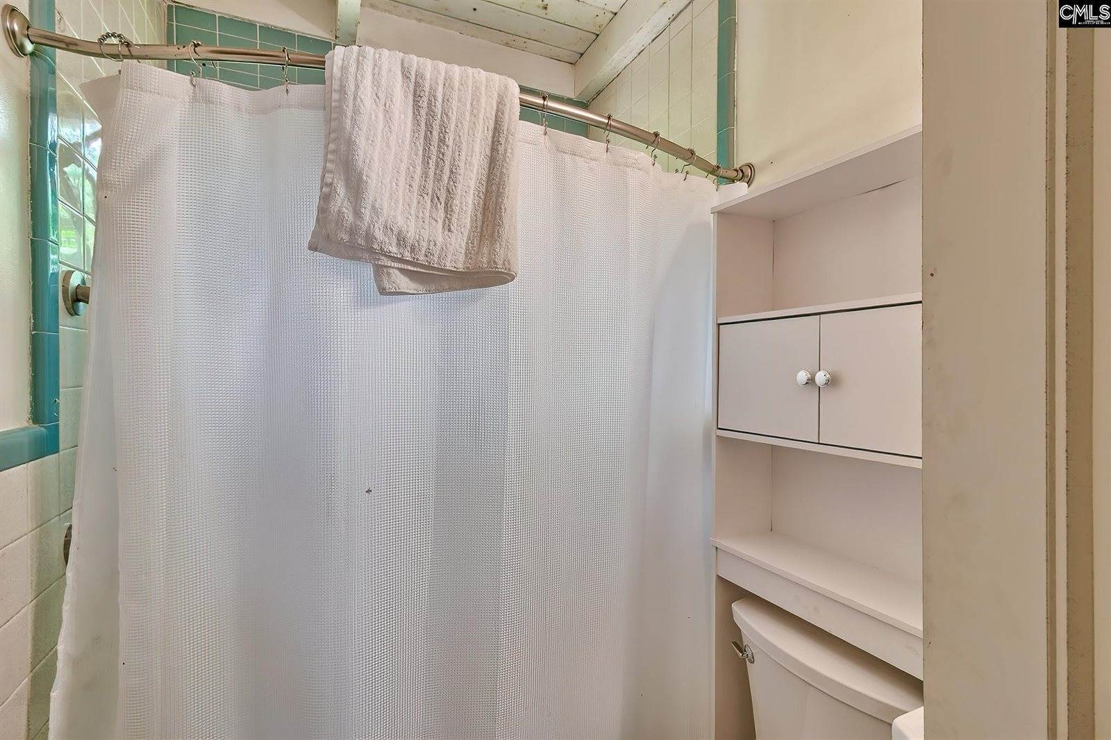 222 Watkins Point, Batesburg, SC 29006