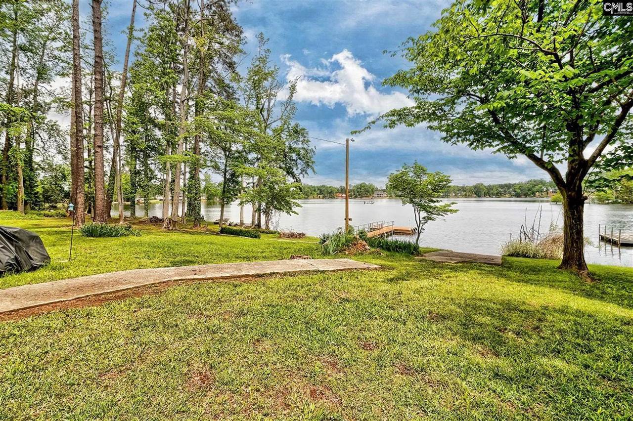 222 Watkins Point, Batesburg, SC 29006