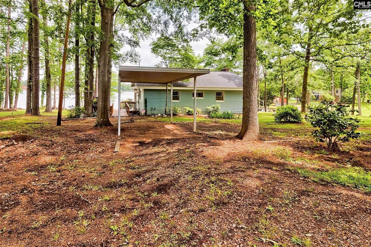 222 Watkins Point, Batesburg, SC 29006