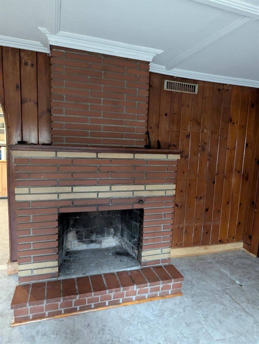 4 Gibson Court, Fairfield, ME 04937