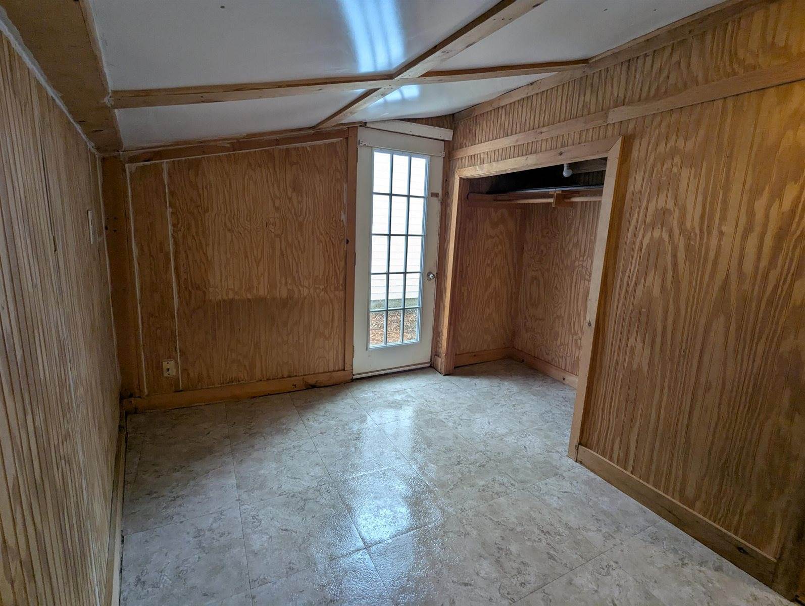 4 Gibson Court, Fairfield, ME 04937