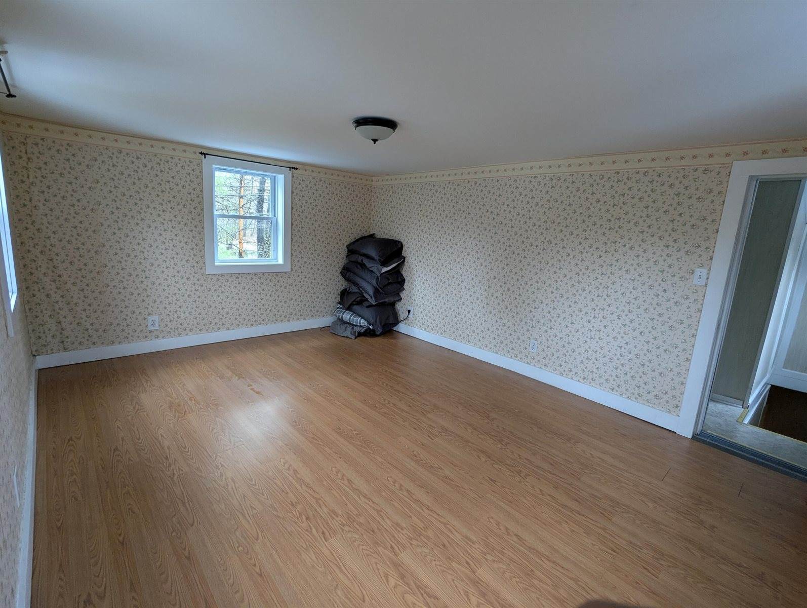 4 Gibson Court, Fairfield, ME 04937