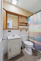 3303 40TH Street, Moline, IL 61265