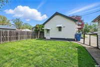 3303 40TH Street, Moline, IL 61265