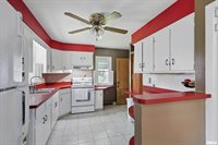 3303 40TH Street, Moline, IL 61265