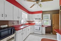 3303 40TH Street, Moline, IL 61265