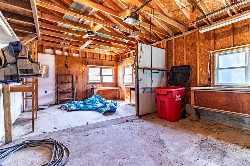 28572 Ochre Street, Warsaw, MO 65355