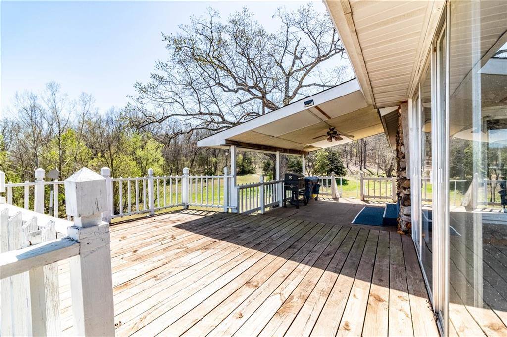 28572 Ochre Street, Warsaw, MO 65355