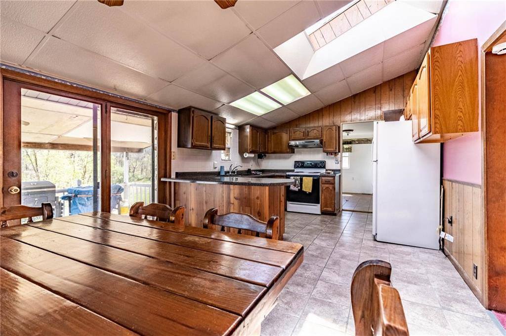 28572 Ochre Street, Warsaw, MO 65355