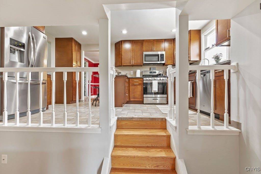 5072 Hackberry Lane, Clay, NY 13041