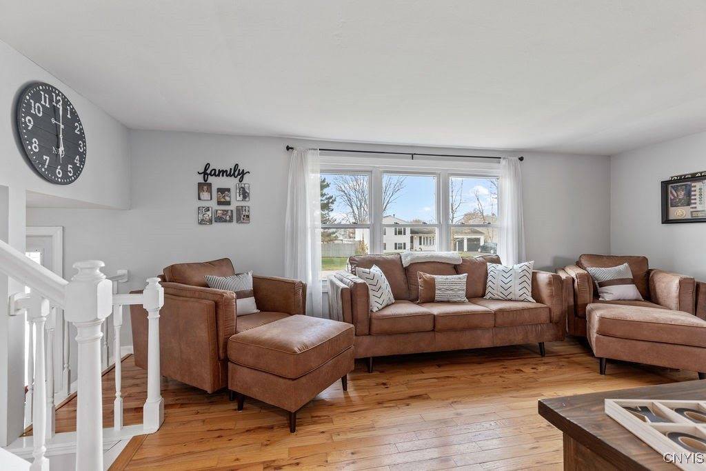 5072 Hackberry Lane, Clay, NY 13041