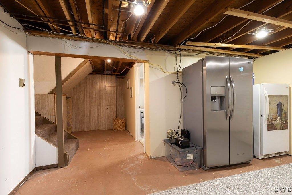 5072 Hackberry Lane, Clay, NY 13041