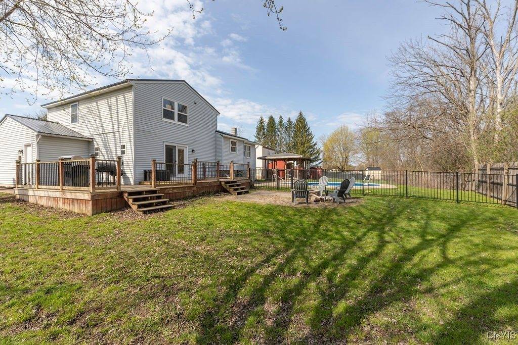 5072 Hackberry Lane, Clay, NY 13041