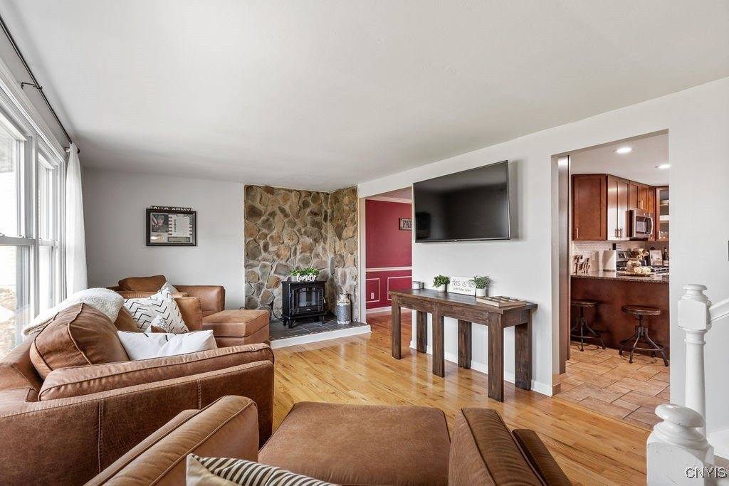 5072 Hackberry Lane, Clay, NY 13041