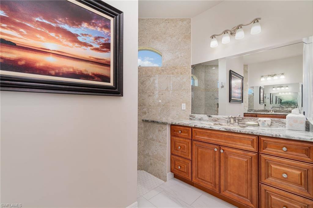 346 NW 25th Ter, Cape Coral, FL 33993