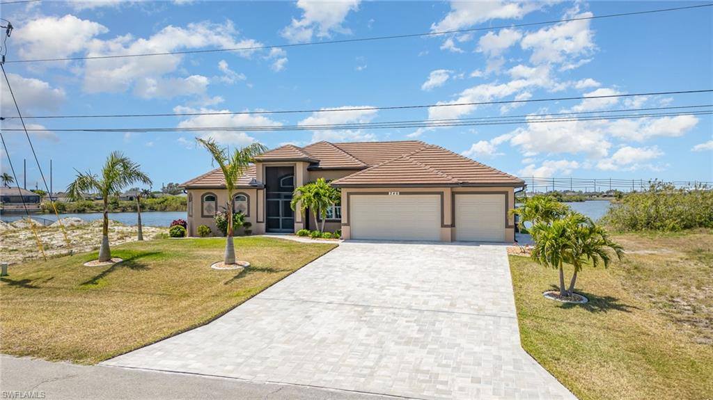 346 NW 25th Ter, Cape Coral, FL 33993