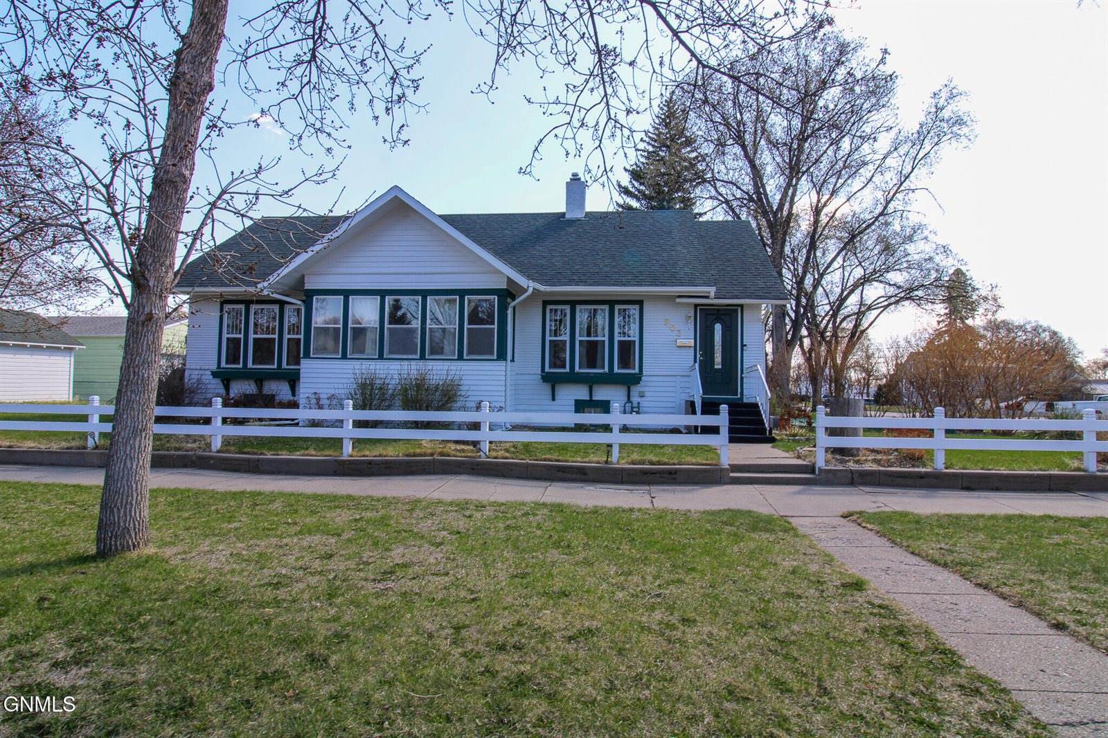 803 N 11th Street, Bismarck, ND 58501