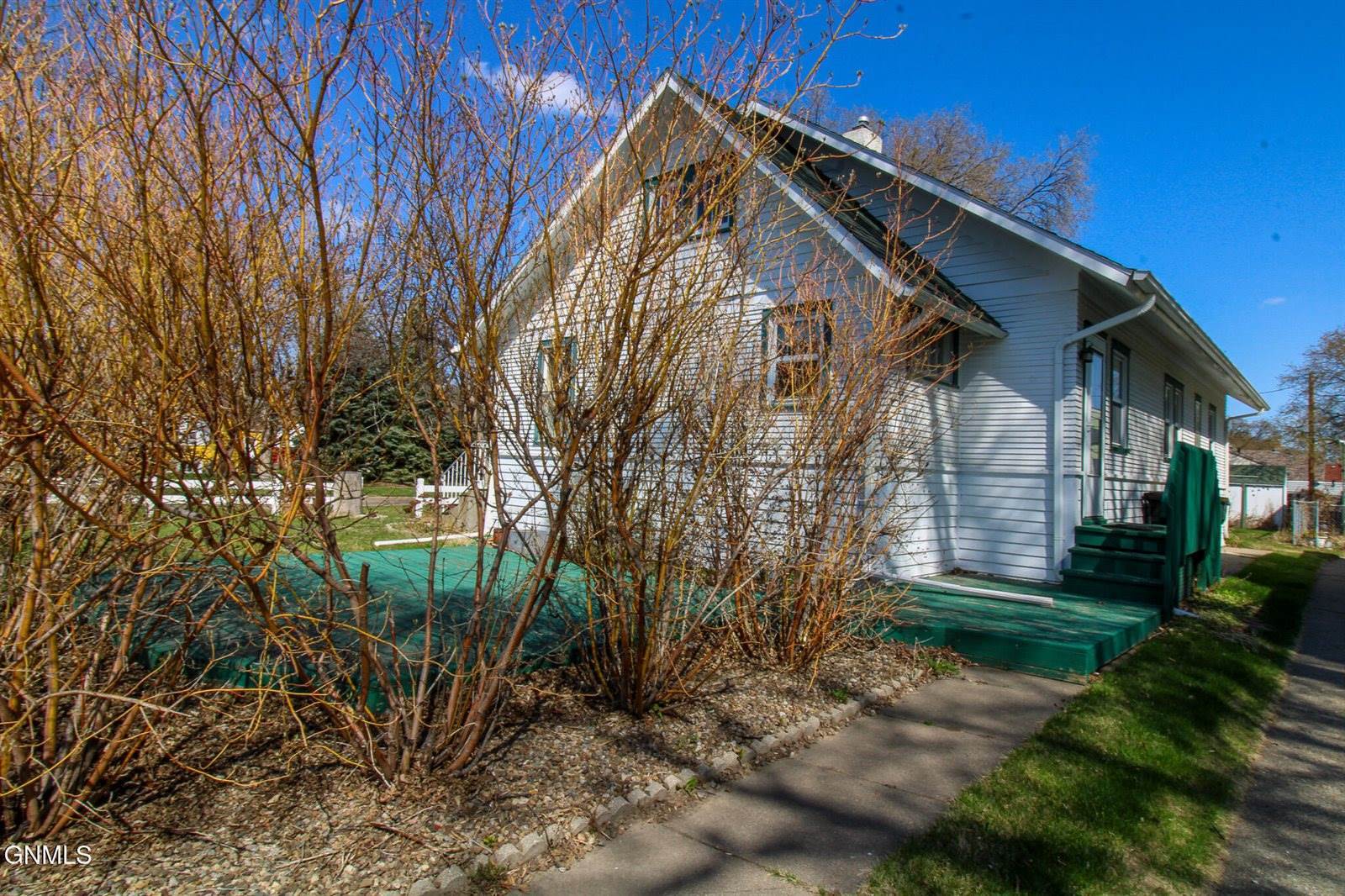 803 N 11th Street, Bismarck, ND 58501