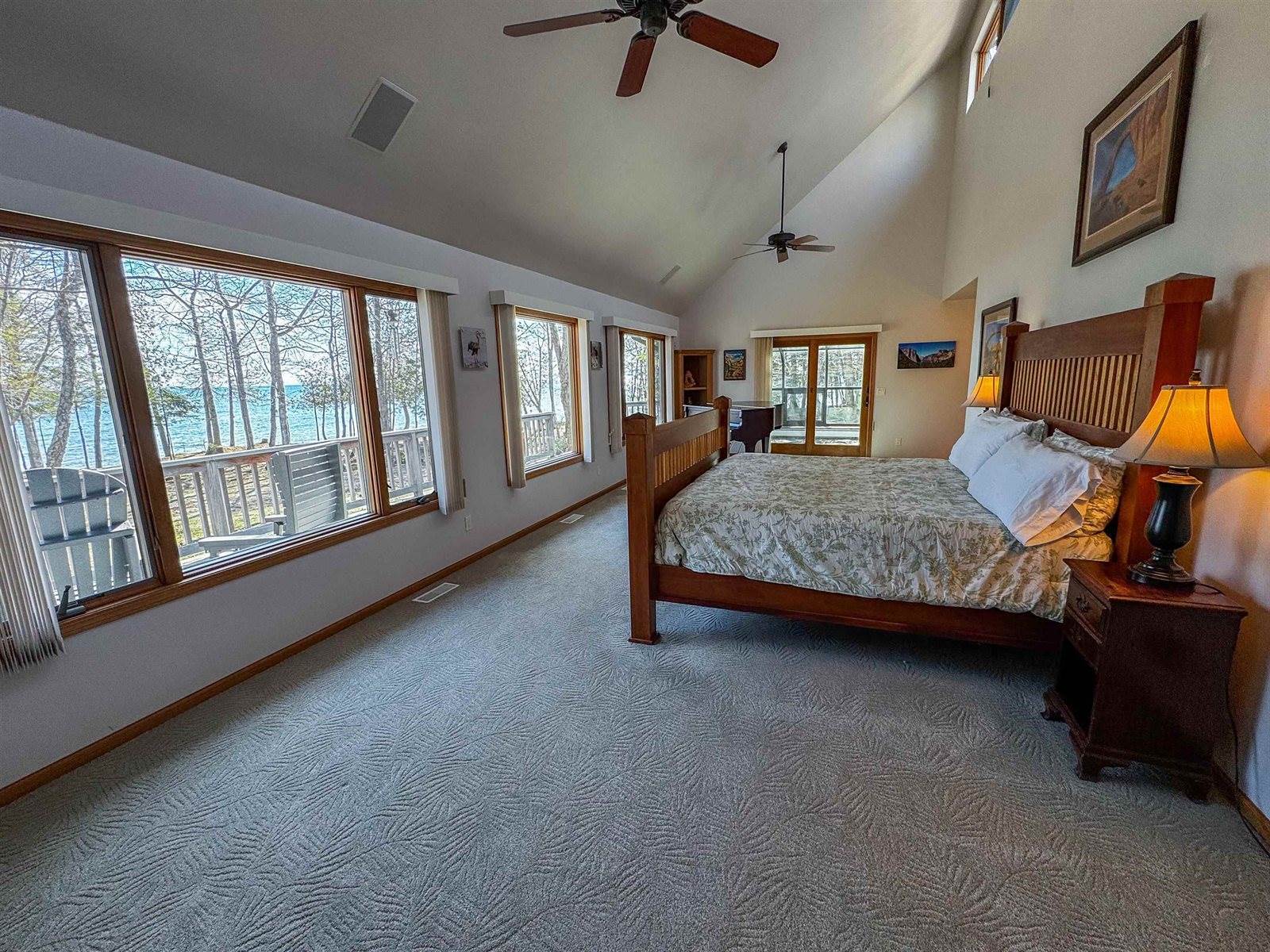 2072 South Lake Michigan Drive, Sturgeon Bay, WI 54235