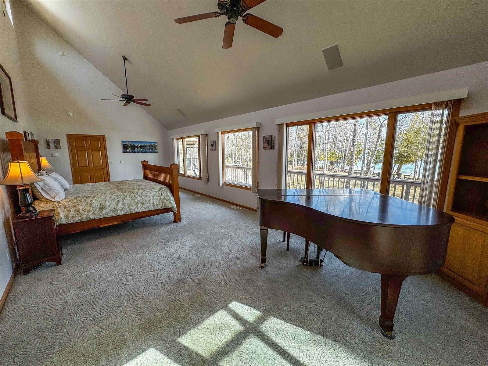 2072 South Lake Michigan Drive, Sturgeon Bay, WI 54235