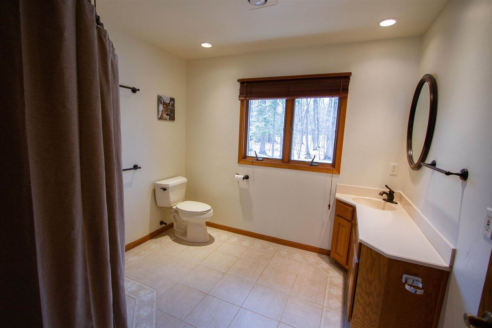 2072 South Lake Michigan Drive, Sturgeon Bay, WI 54235