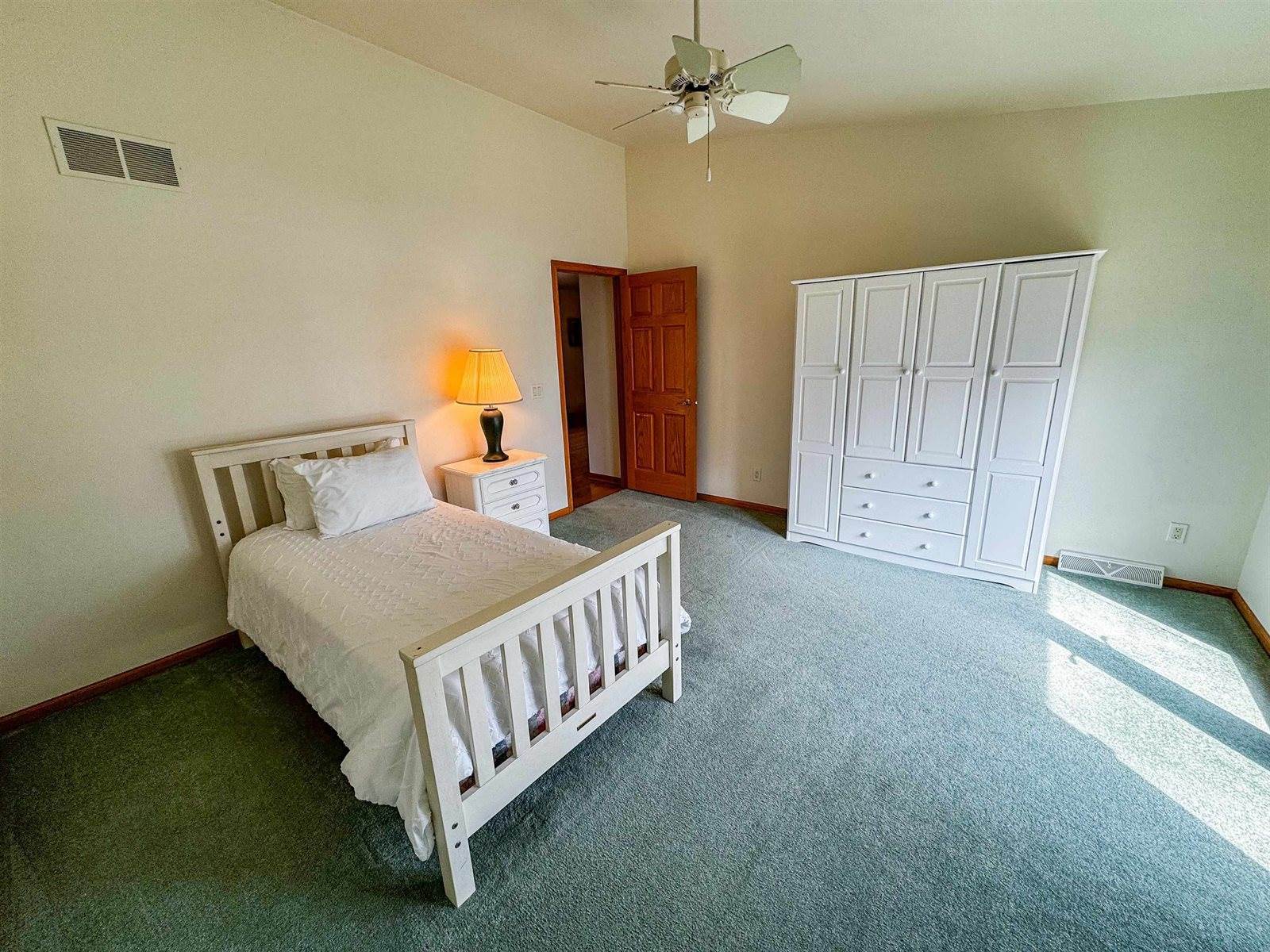 2072 South Lake Michigan Drive, Sturgeon Bay, WI 54235