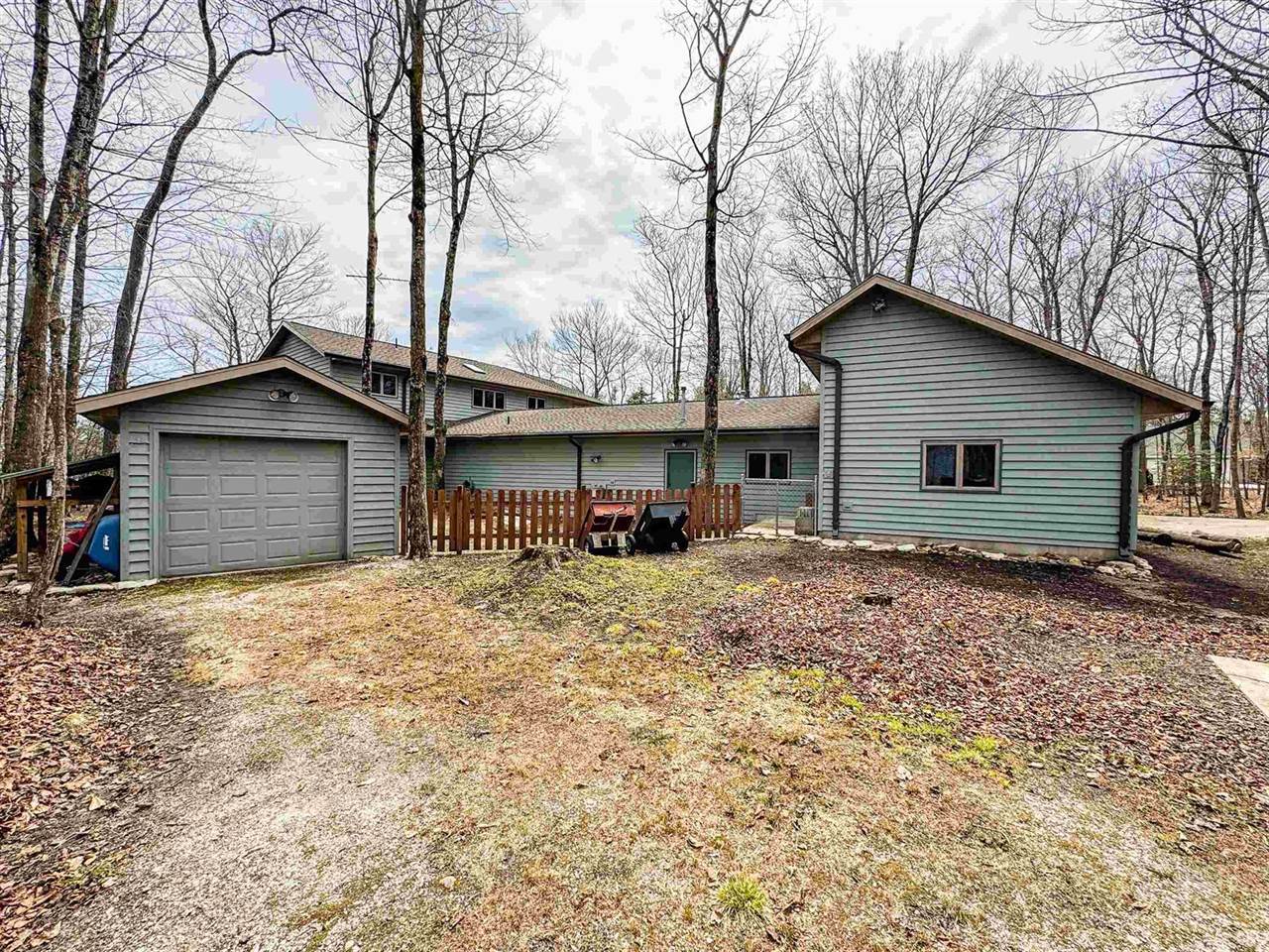 2072 South Lake Michigan Drive, Sturgeon Bay, WI 54235