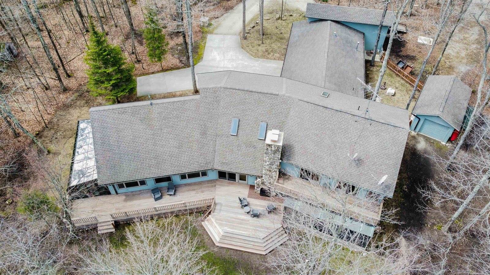 2072 South Lake Michigan Drive, Sturgeon Bay, WI 54235