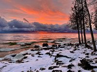 2072 South Lake Michigan Drive, Sturgeon Bay, WI 54235