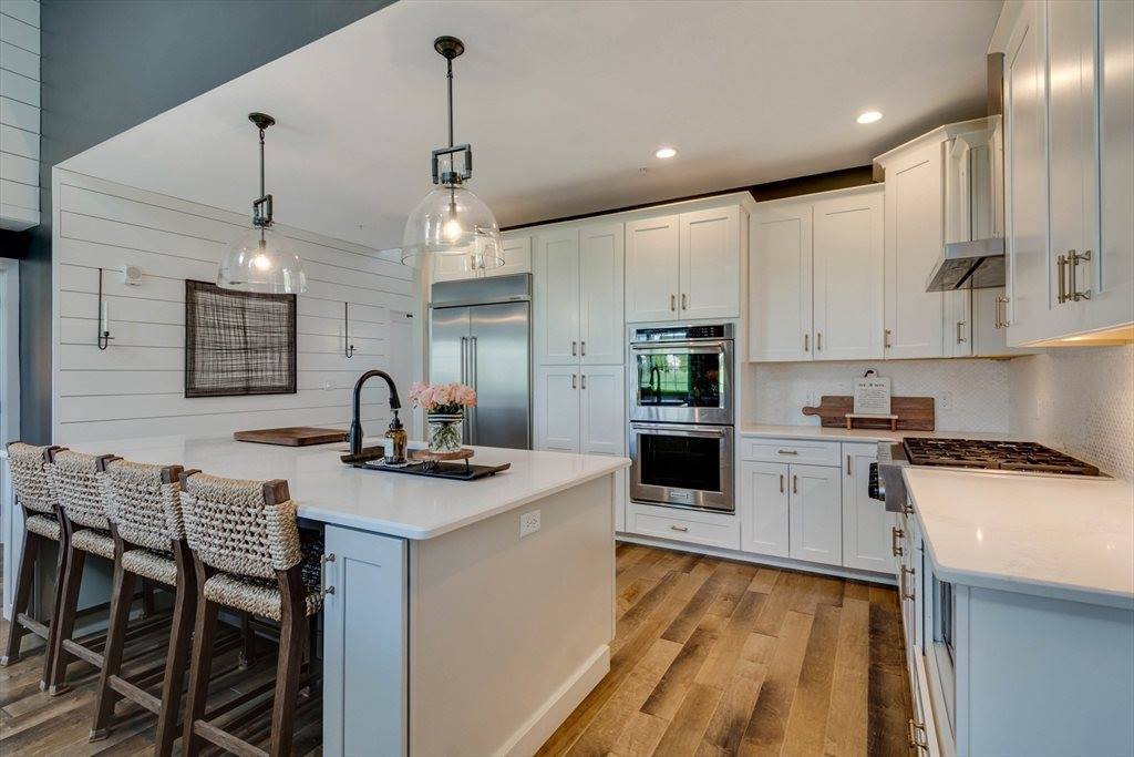 3 Lansing Way, Millis, MA 02054