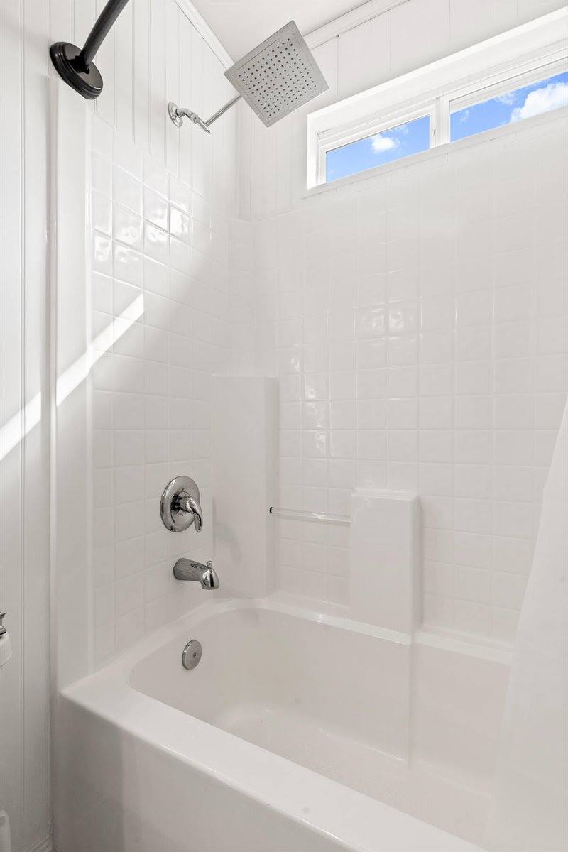 675 Fair Spring Drive, Charleston, SC 29414