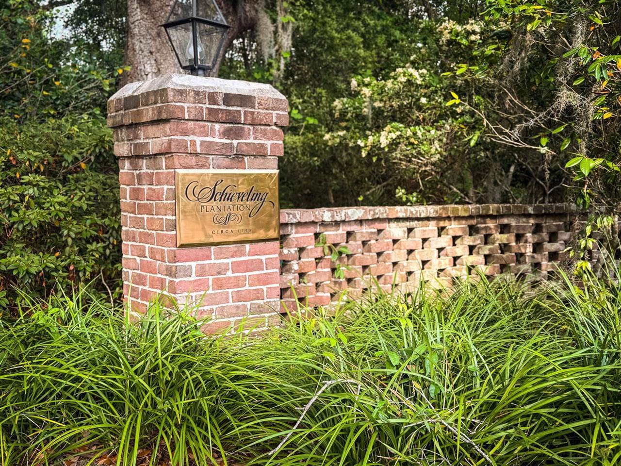 675 Fair Spring Drive, Charleston, SC 29414