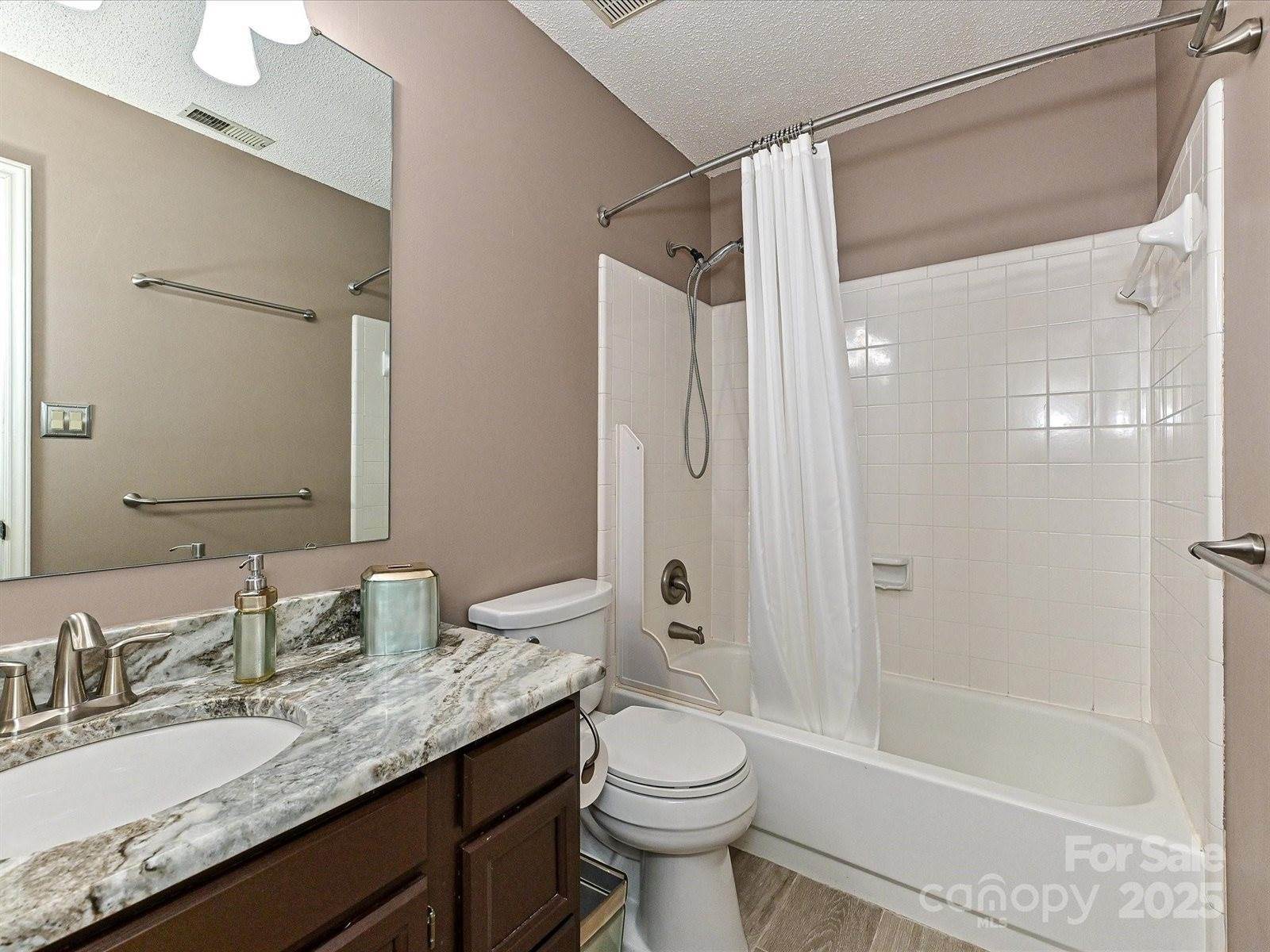 3612 Woodnotch Court, Charlotte, NC 28269