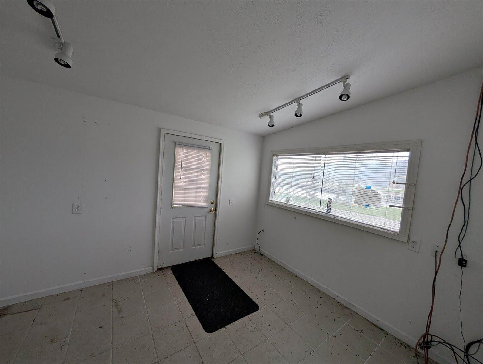 846 South Lakeshore Drive, North Lot, Ludington, MI 49431