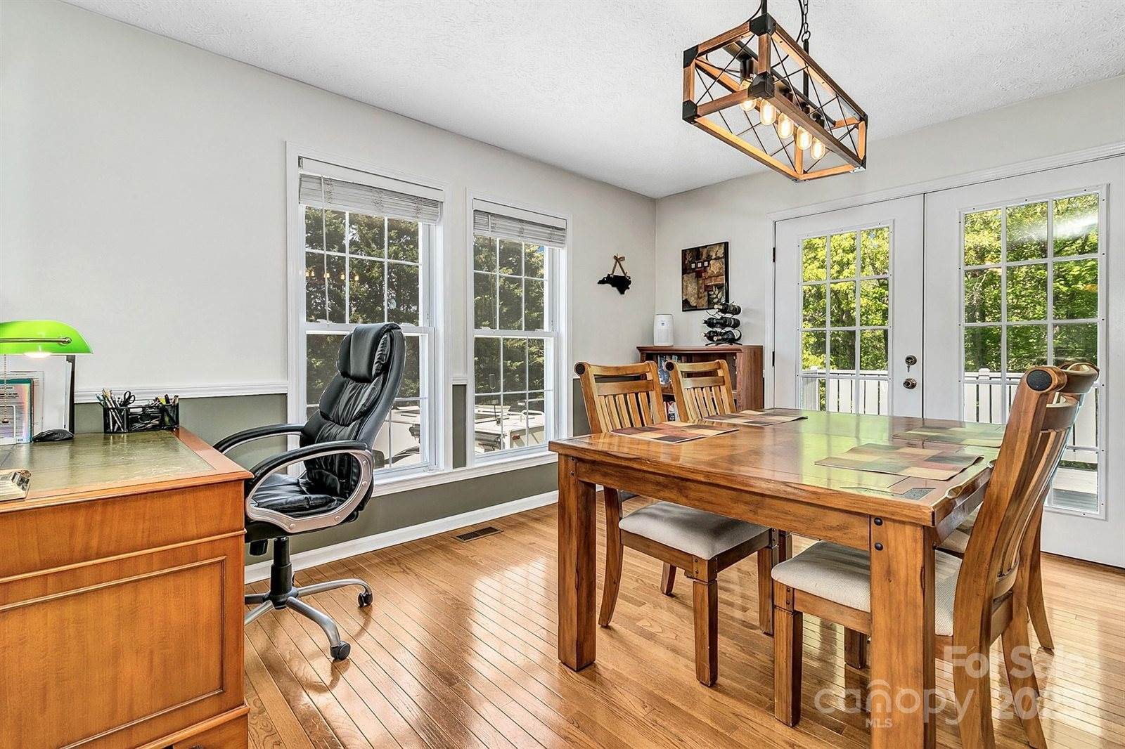 18 Surrey Run, Asheville, NC 28803