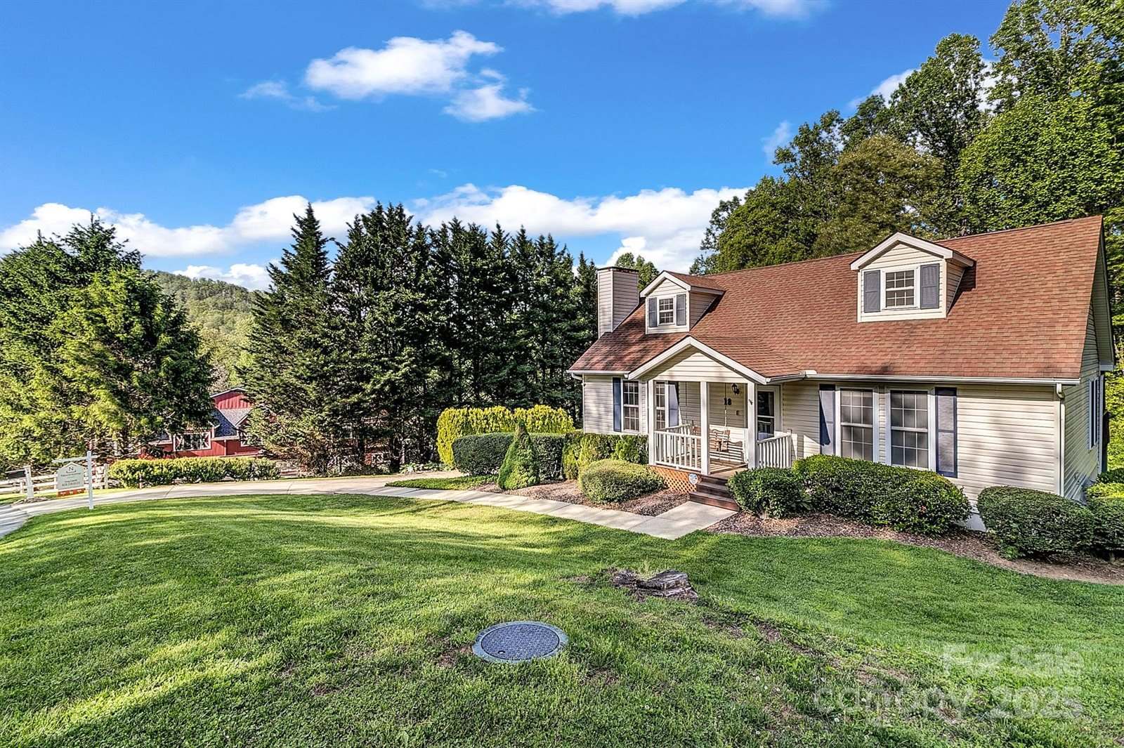 18 Surrey Run, Asheville, NC 28803