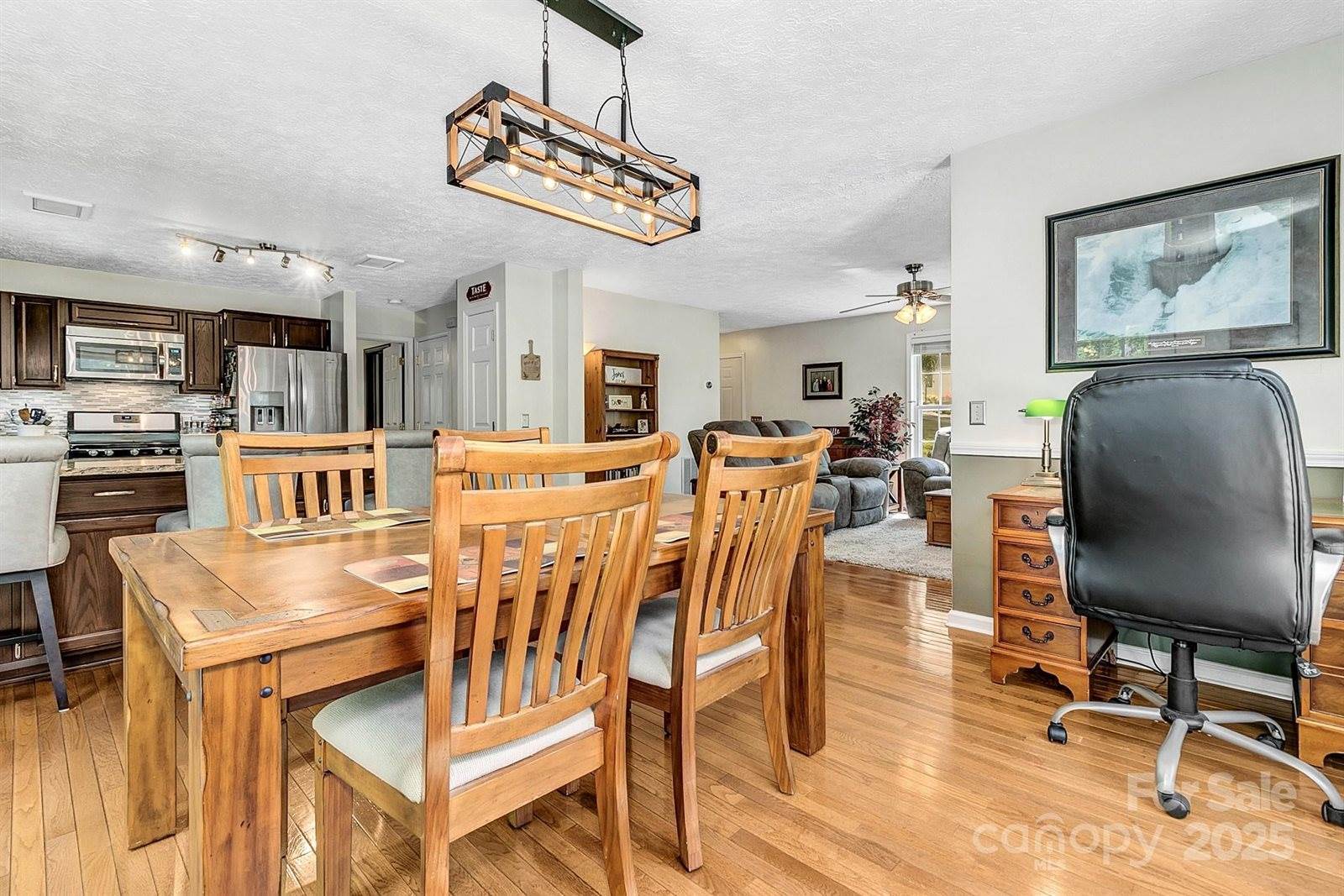 18 Surrey Run, Asheville, NC 28803