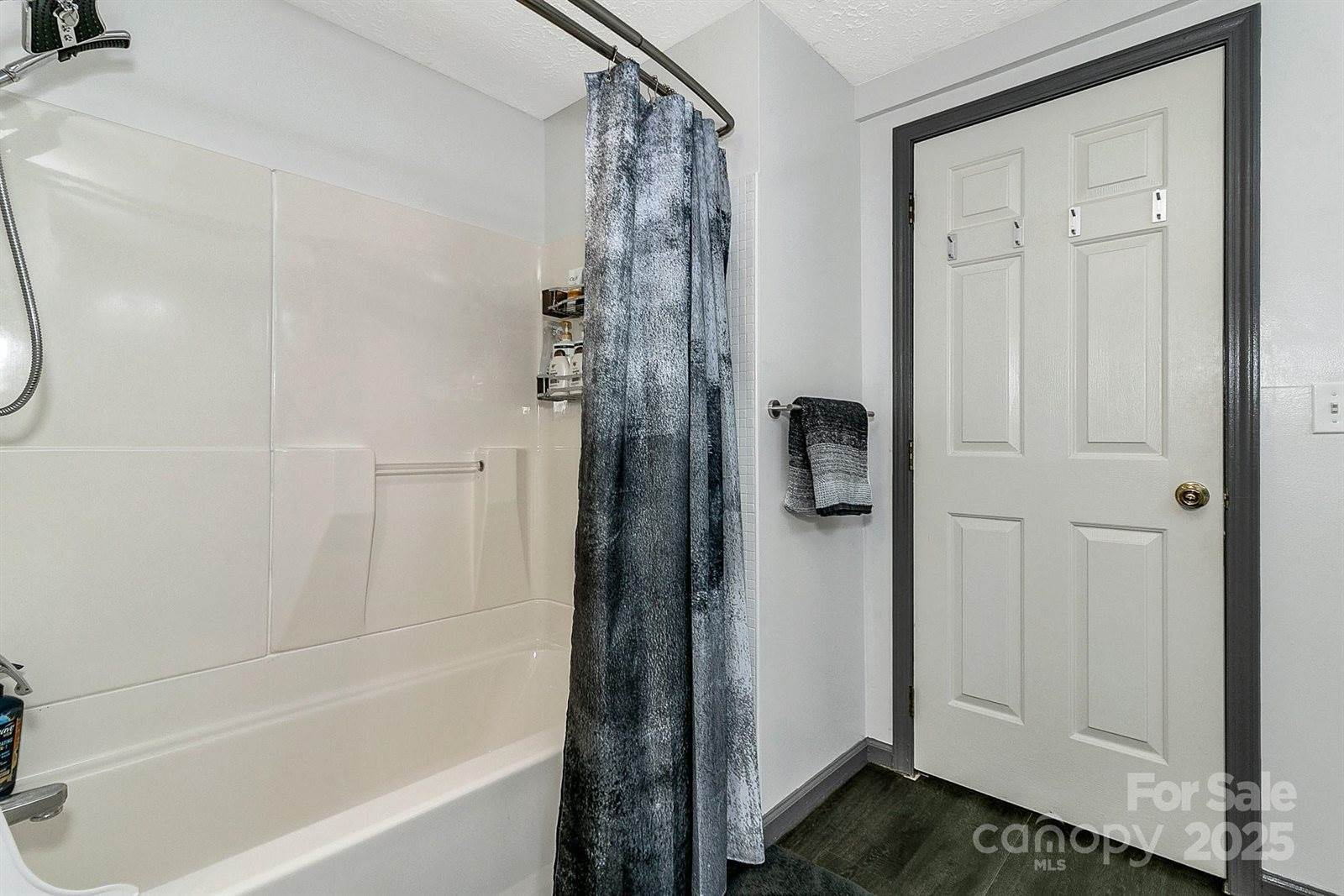 18 Surrey Run, Asheville, NC 28803