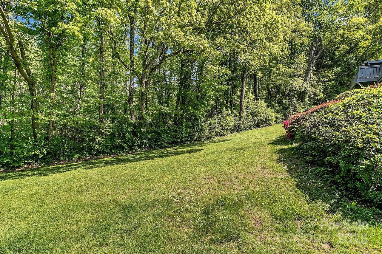 18 Surrey Run, Asheville, NC 28803