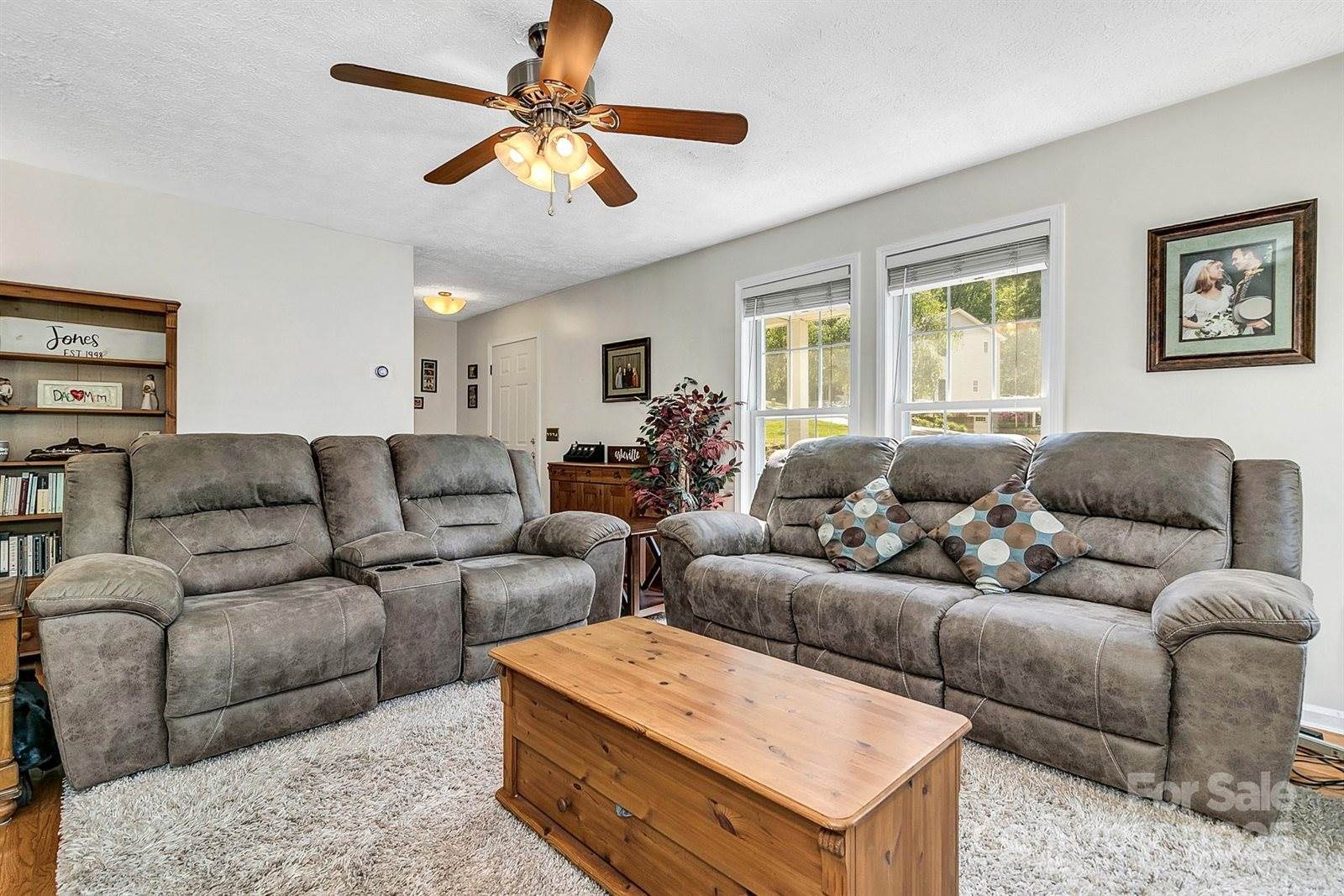 18 Surrey Run, Asheville, NC 28803