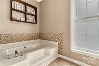 18 Surrey Run, Asheville, NC 28803