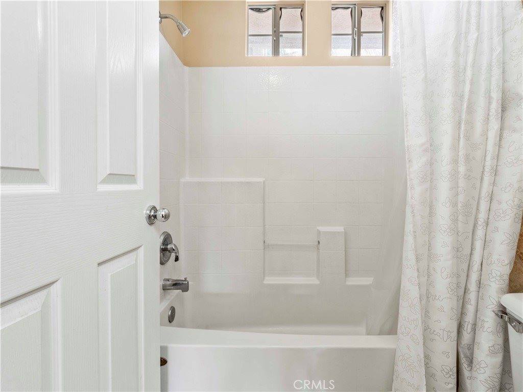 28422 Oak Valley Road, Castaic, CA 91384