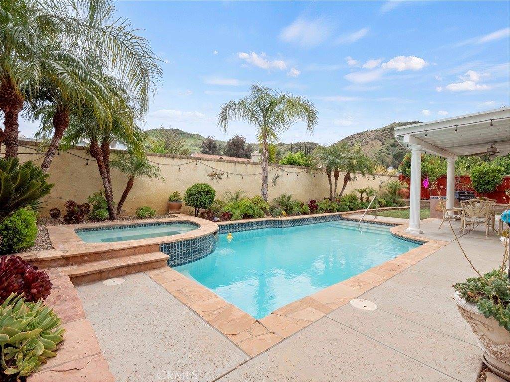 28422 Oak Valley Road, Castaic, CA 91384