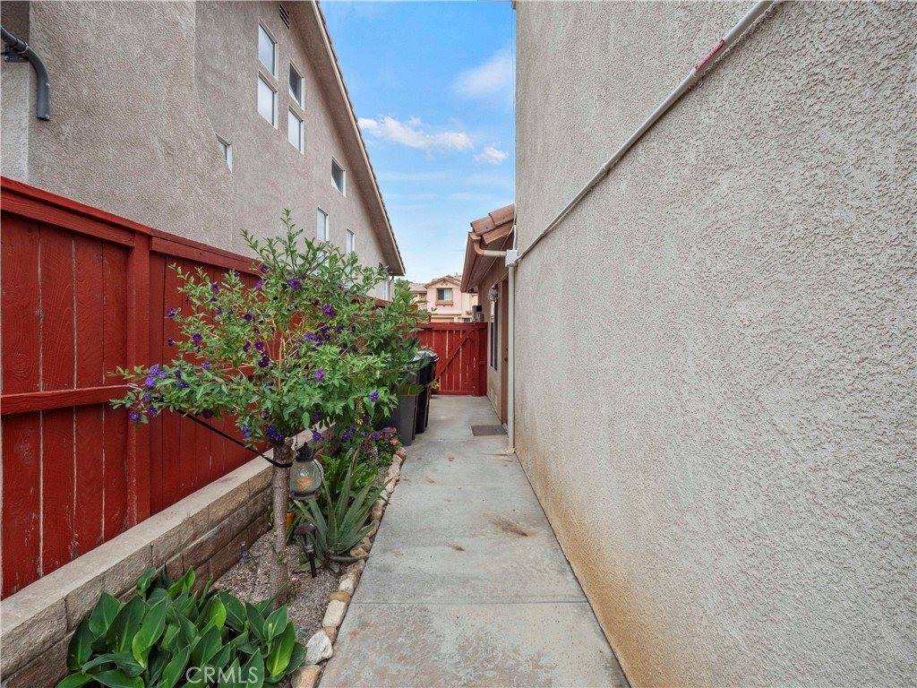 28422 Oak Valley Road, Castaic, CA 91384